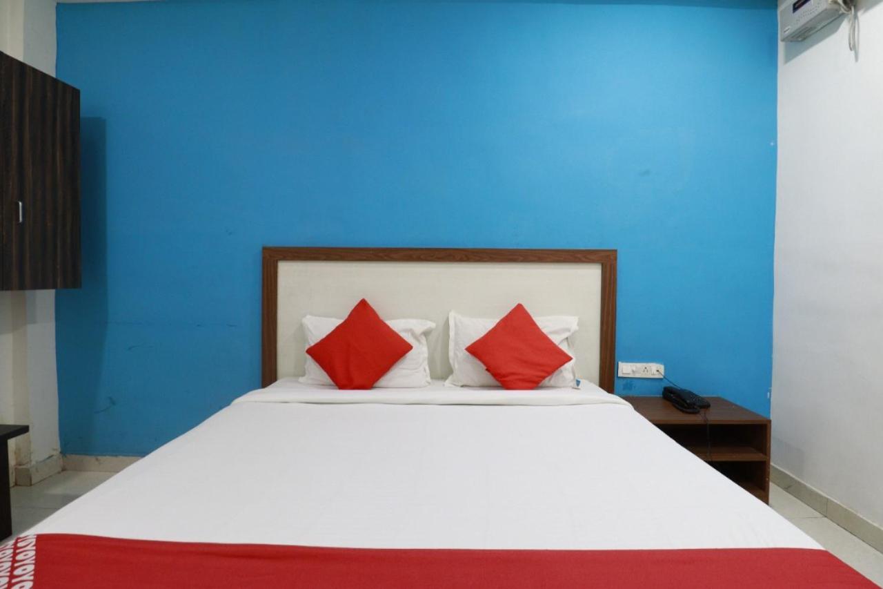 Hotel Abhimani Inn Bangalore Exterior photo